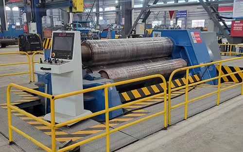 大型全液压数控滑轨式四辊卷板机